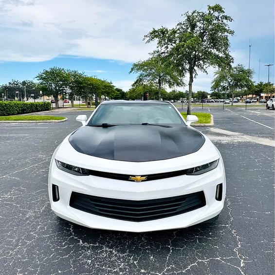 2017 Chevrolet Camaro - LT