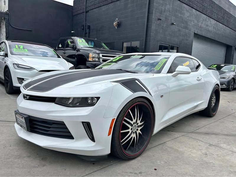 2018 Chevrolet Camaro - Ls