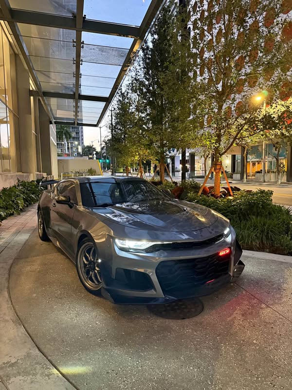 2023 Chevrolet Camaro - Coupe 2D