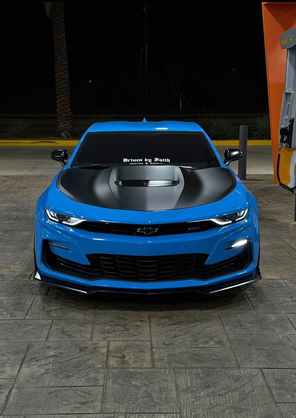 2023 Chevrolet Camaro - 1le