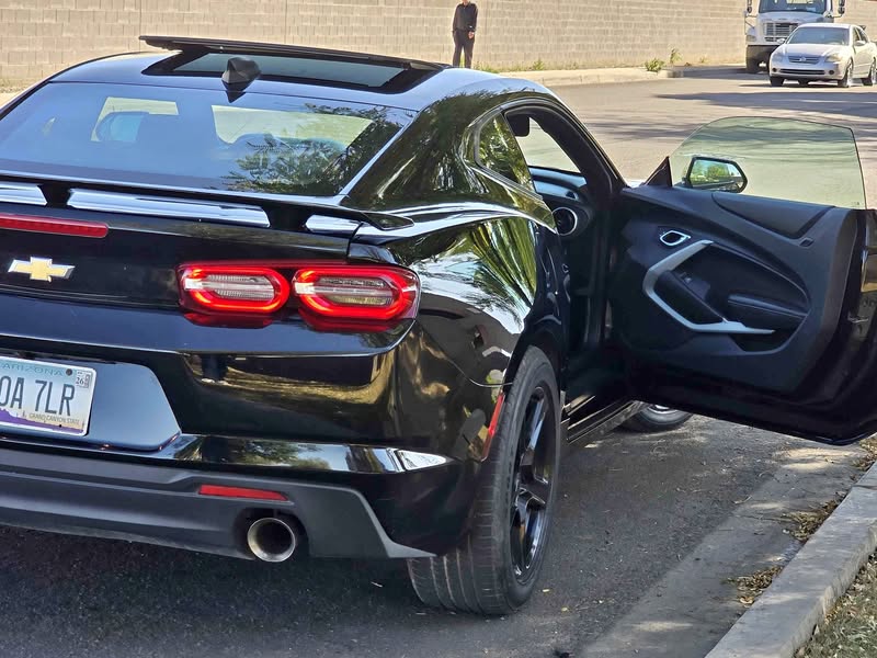 2023 Chevrolet Camaro - Coupe 2D