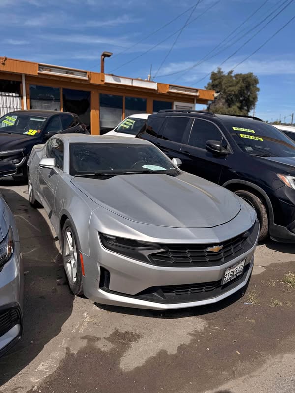 2019 Chevrolet Camaro - Ls