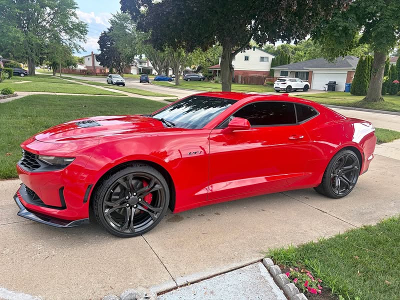 2021 Chevrolet Camaro - LT1