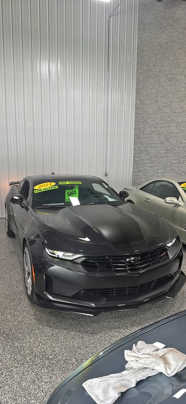 2024 Chevrolet Camaro - RS