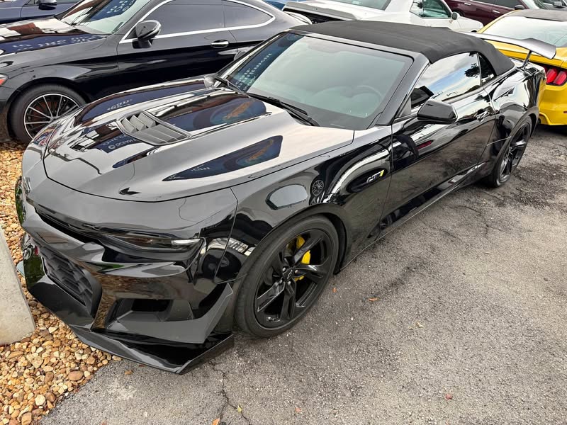 2023 Chevrolet Camaro - LT1
