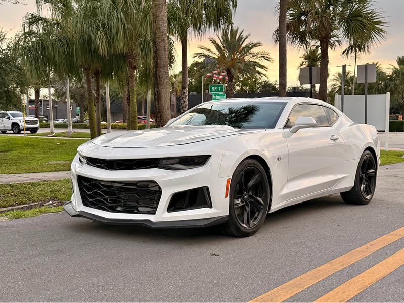 2021 Chevrolet Camaro - LT1 Coupe 2D