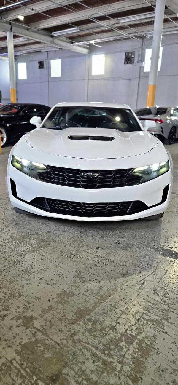 2021 Chevrolet Camaro - LT1