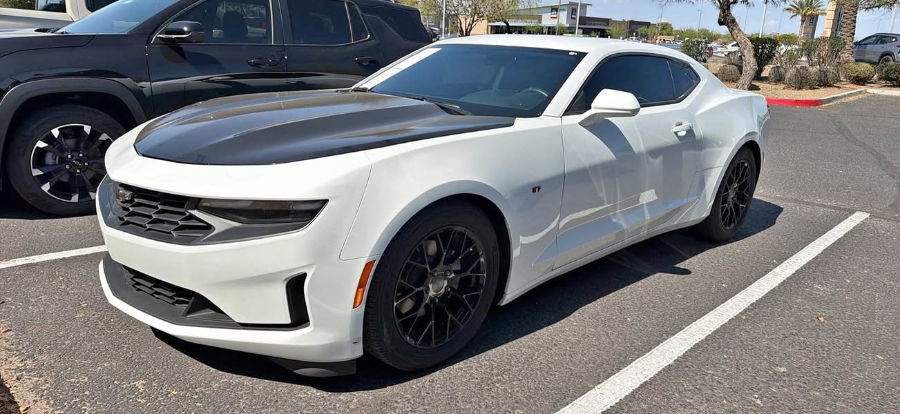 2022 Chevrolet Camaro - 1lt