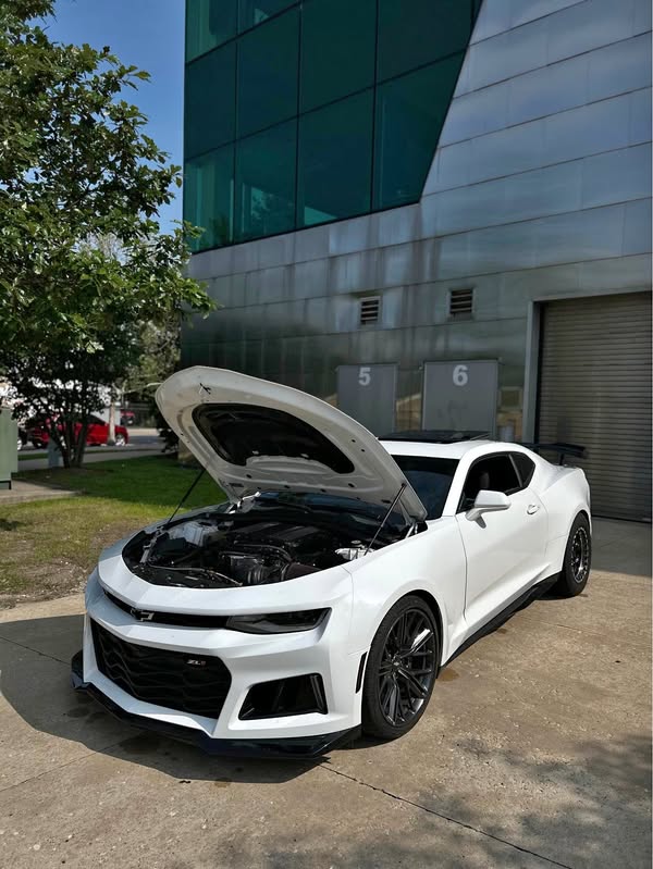 2018 Chevrolet Camaro - ZL1 Coupe 2D