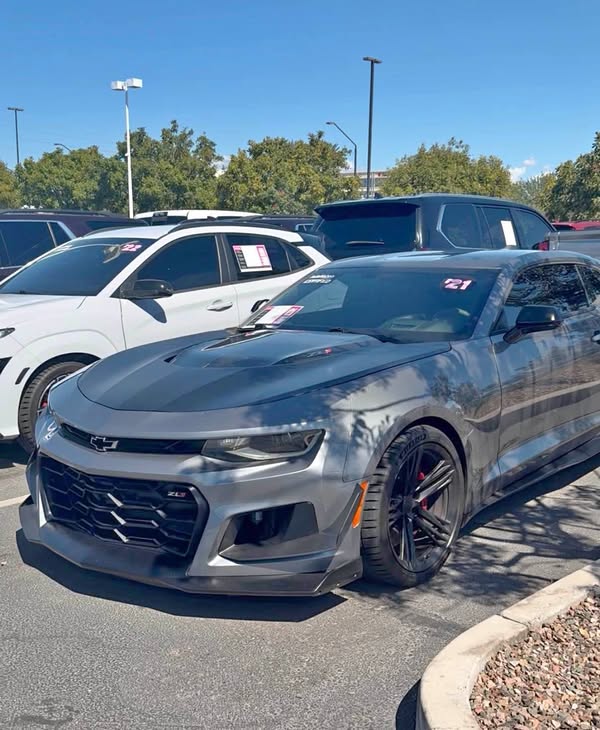 2021 Chevrolet Camaro - ZL1 Coupe 2D
