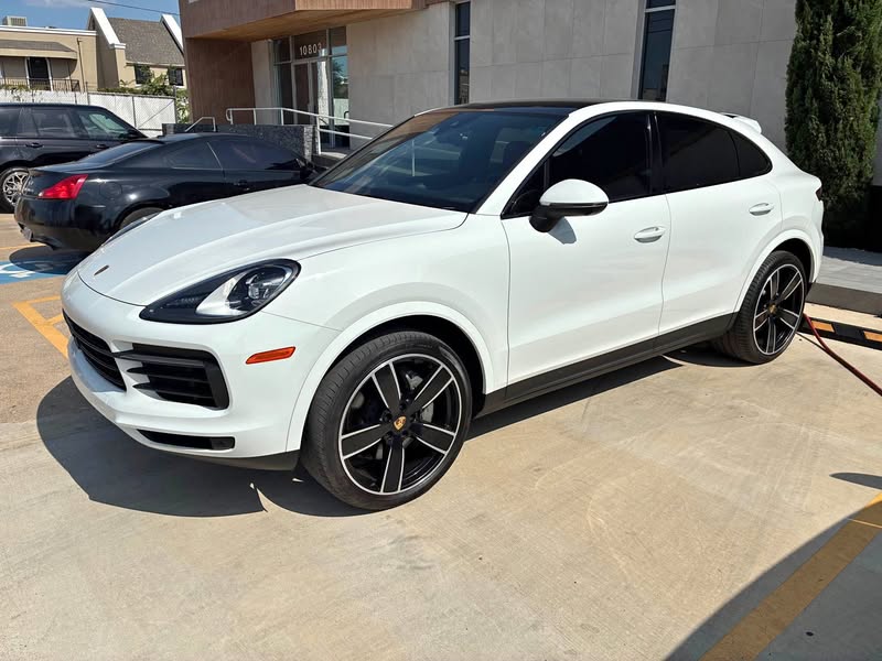 2022 Porsche Cayenne - S Sport Utility 4D