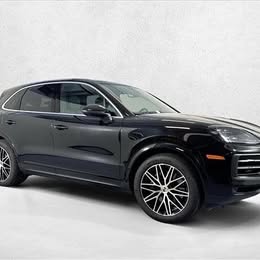 2025 Porsche Cayenne AWD \ud83d\udd25 19176 Miles