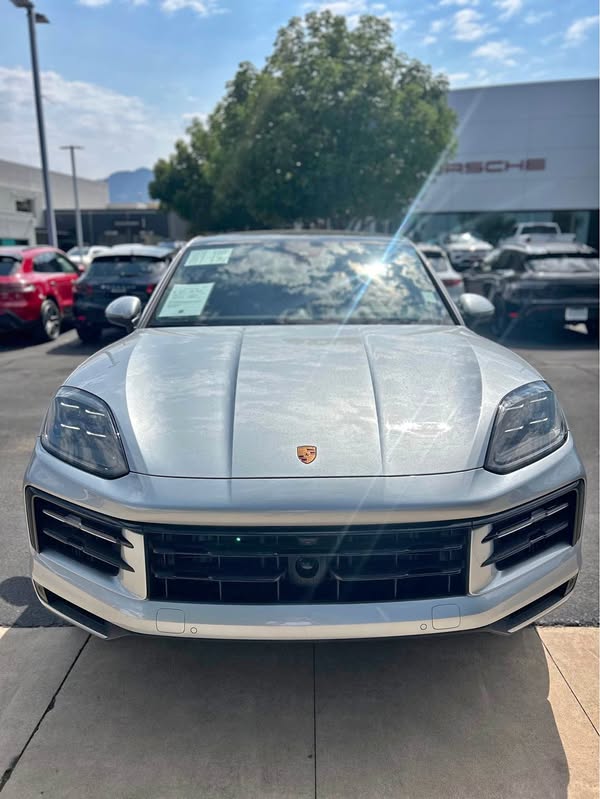2025 Porsche Cayenne - Sport Utility 4D