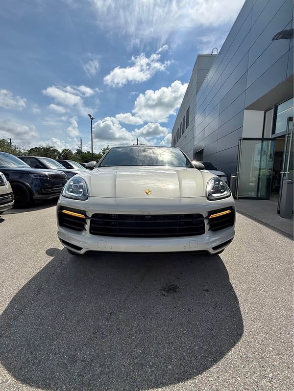 2023 Porsche Porsche Cayenne Coupe - Sport Utility 4D