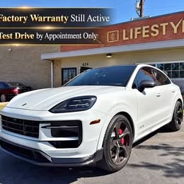 2025 Porsche cayenne gts coupe