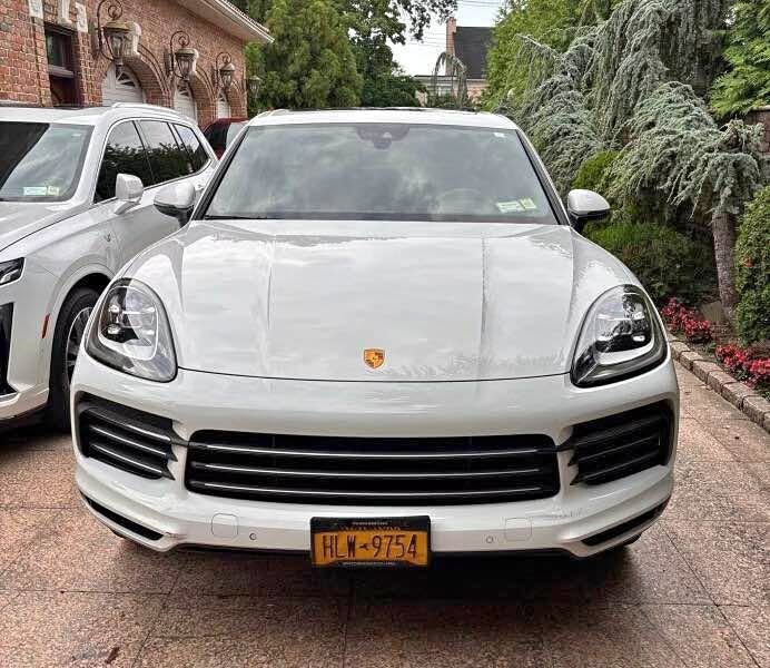 2023 Porsche Porsche Cayenne Coupe