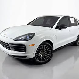 2022 Porsche Cayenne E-Hybrid