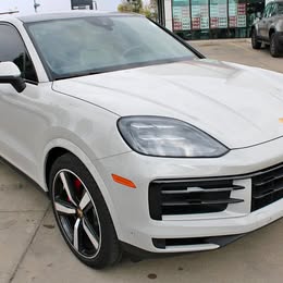 2024 Porsche Cayenne