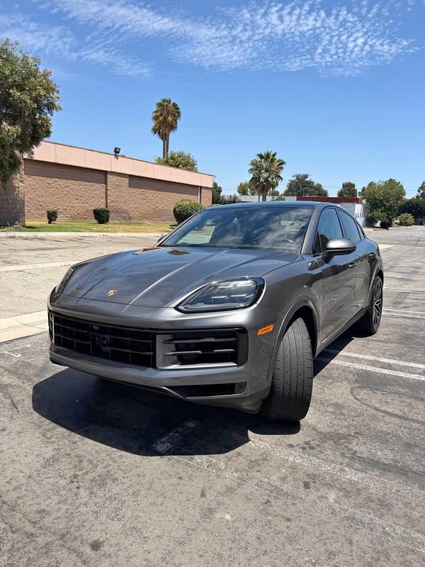 2024 Porsche Porsche Cayenne Coupe - Platinum Edition Sport Utility 4D