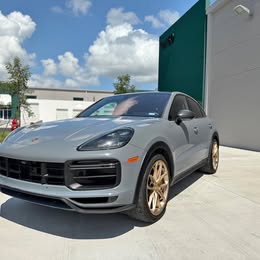 2023 Porsche  CAYENNE TURBO GT SUV