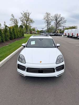 2023 Porsche Cayenne - S Sport Utility 4D
