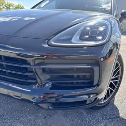 2022 Porsche Cayenne - Platinum Edition Sport Utility 4D