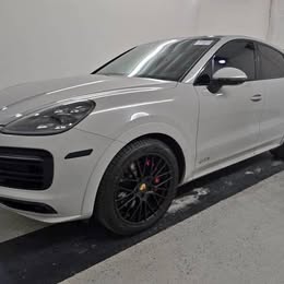 2023 Porsche Cayenne