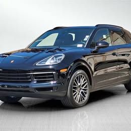 2022 Porsche cayenne base