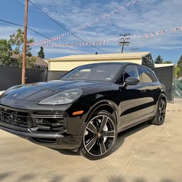 2023 Porsche Cayenne Turbo Sport Utility 4D
