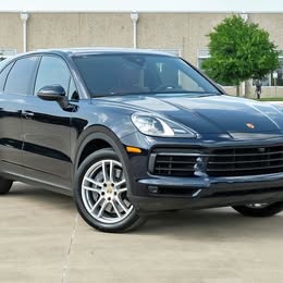 2023 Porsche Cayenne Base \ud83e\udd18 39358 Miles