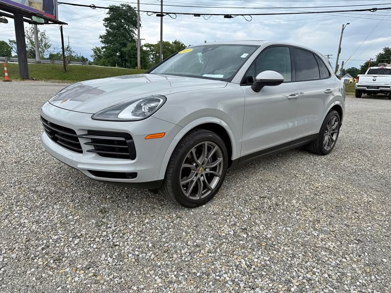 2023 Porsche Cayenne - Platinum Edition Sport Utility 4D