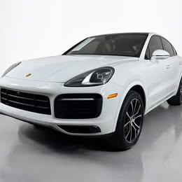 2023 Porsche Cayenne Coupe Base