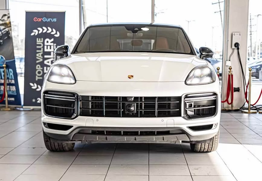 2023 Porsche Porsche Cayenne Coupe - Turbo