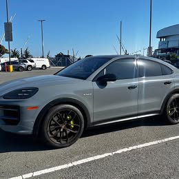 2025 Porsche Porsche Cayenne Coupe - GTS Sport Utility 4D