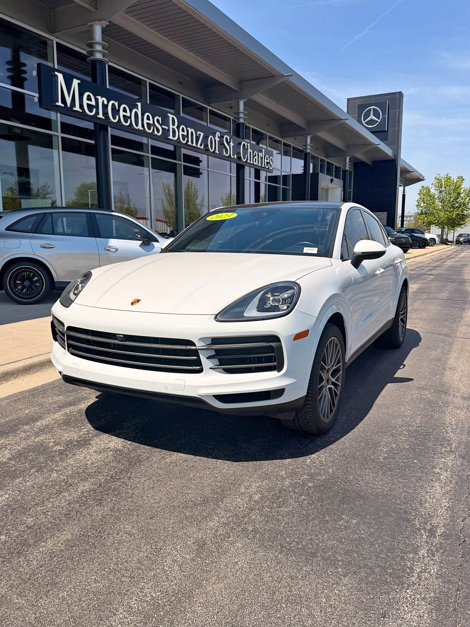 2023 Porsche Porsche Cayenne Coupe - Platinum edition with Navigation