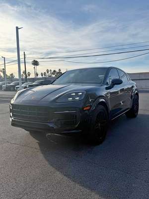 2024 Porsche Porsche Cayenne Coupe - Sport Utility 4D