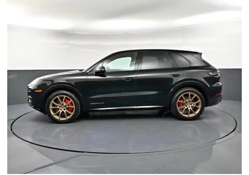 2025 Porsche Cayenne - S Sport Utility 4D