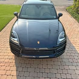 2023 Porsche Cayenne