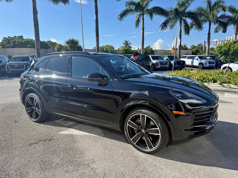 2023 Porsche Cayenne - Cayenne