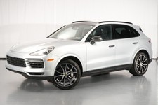 2023 Porsche Cayenne 21's