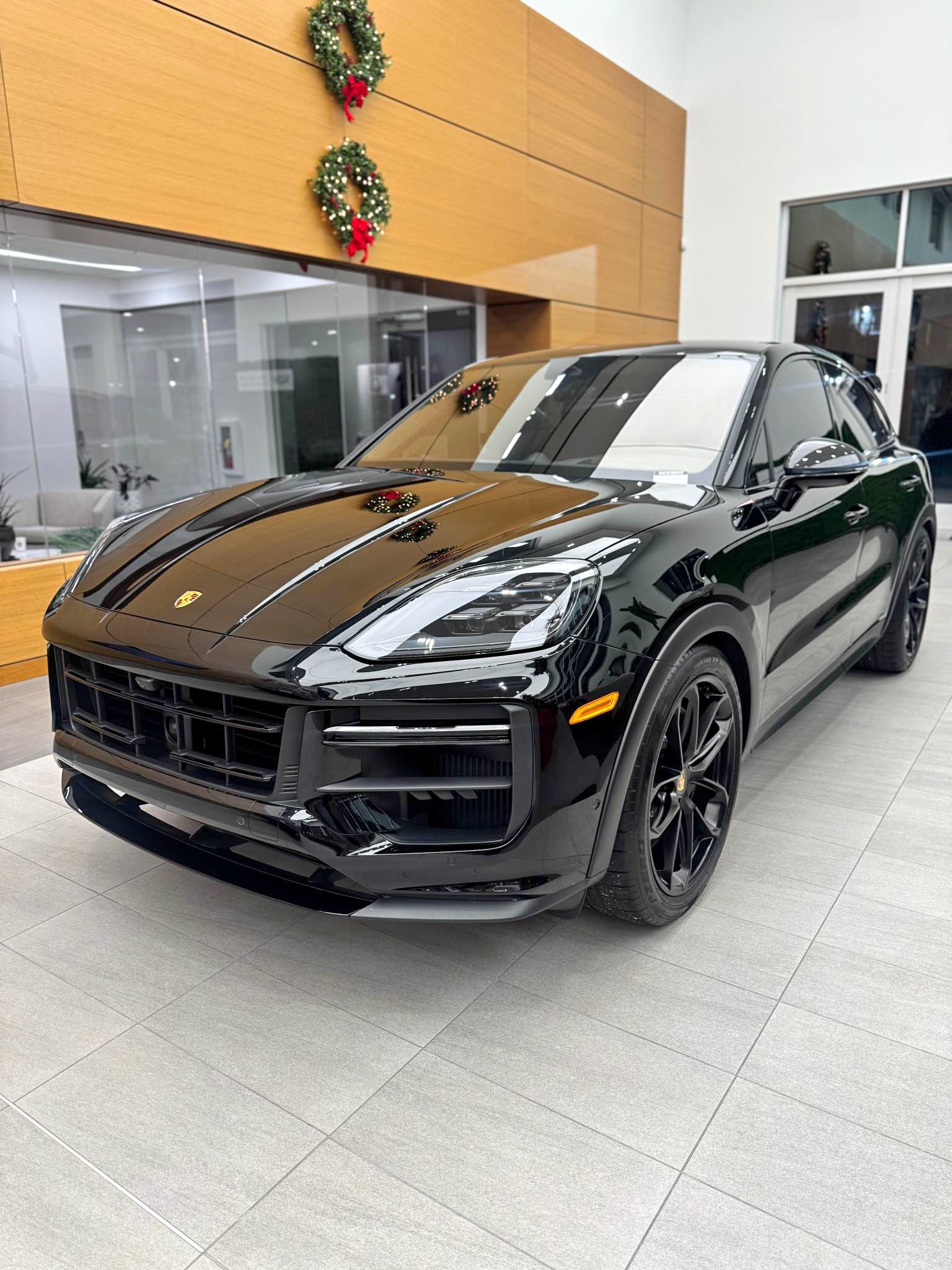2024 Porsche Cayenne - TURBO GT