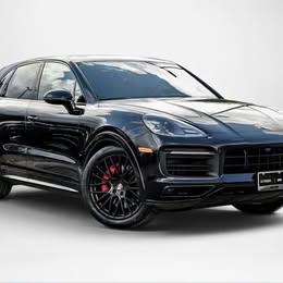 2022 Porsche Cayenne GTS
