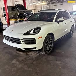2023 Porsche Cayenne