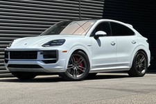 2025 Porsche Cayenne Turbo