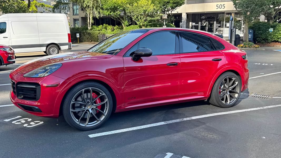2022 Porsche Porsche Cayenne Coupe - GTS Sport Utility 4D