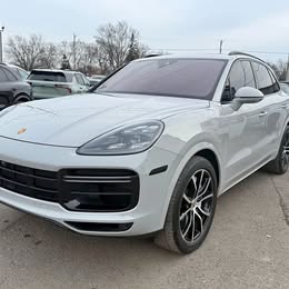 2023 Porsche Cayenne