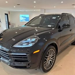 2022 Porsche cayenne platinum edition suv