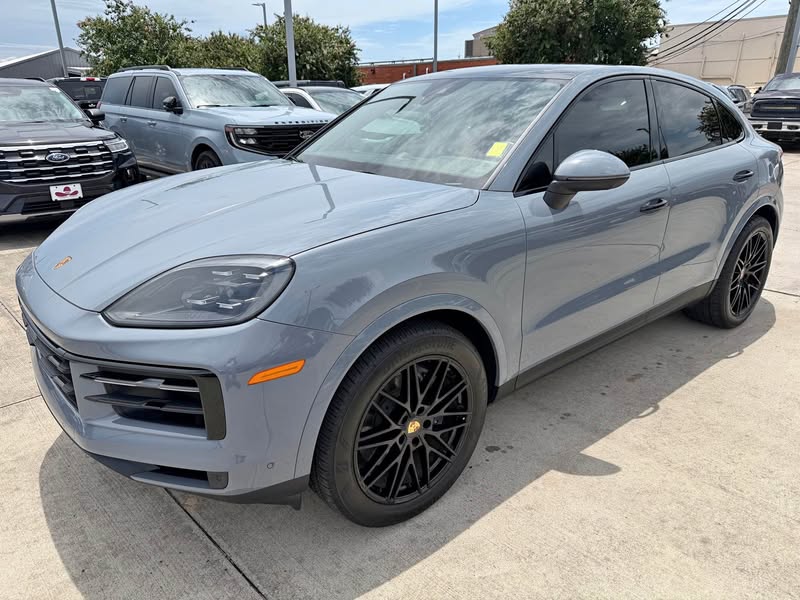 2024 Porsche Cayenne - Sport Utility 4D