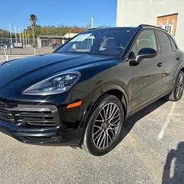 2025 Porsche Cayenne - Sport Utility 4D