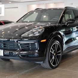 2023 Porsche cayenne s